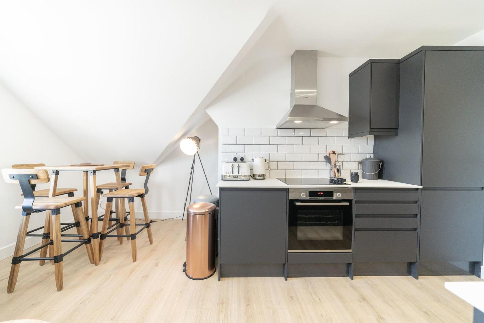 4 Ashbrook Windmill Apartment Oxford Bagian luar foto